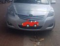 Toyota Vios E 2010 - Bán Toyota Vios E đời 2010, màu bạc, xe đẹp