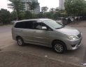 Toyota Innova 2013 - Cần bán xe Toyota Innova đời 2013, màu bạc