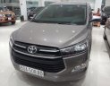 Toyota Innova E 2.0MT 2018 - Cần bán Toyota Innova E 2.0MT sx 2018, màu ghi, giá 715tr