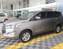 Toyota Innova E 2.0MT 2017 - Bán ô tô Toyota Innova E 2.0MT đời 2017, giá 678tr