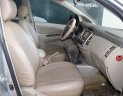 Toyota Innova E 2.0MT 2015 - Cần bán xe Toyota Innova E 2.0MT năm sản xuất 2015, màu bạc, 556tr