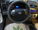 Hyundai Avante 2013 - Gia đình bán xe Hyundai Avante sản xuất 2013, màu trắng số sàn