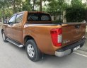 Nissan Navara 2.5MT 2WD 2016 - Gia đình em cần bán Nissan Navara 2016, màu cam, xe nhập khẩu, full option, mới 99%