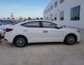 Hyundai Elantra 2019 - Bán ô tô Hyundai Elantra đời 2019, màu trắng, giá chỉ 560 triệu