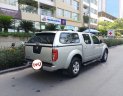 Nissan Navara LE 2.5MT 4WD 2013 - Ô Tô Thủ Đô bán Nissan Navara LE 2.5MT 4WD 2013, màu bạc 359 triệu