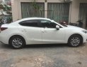 Mazda 3 2016 - Cần bán gấp Mazda 3 đời 2016, màu trắng số tự động, 620 triệu
