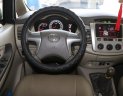 Toyota Innova E 2.0MT 2015 - Bán ô tô Toyota Innova E 2.0MT đời 2015, màu bạc, 556 triệu