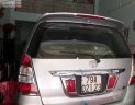 Toyota Innova 2.0E 2012 - Bán Toyota Innova 2.0E sản xuất 2012, màu bạc còn mới