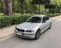 BMW 3 Series 325i 2004 - Bán xe BMW 3 Series 325i năm 2004, màu bạc 