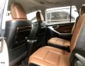 Toyota Innova V 2017 - Bán Innova V xe 7 chỗ sx 2017 tự động, mua trả góp, giảm 40tr ạ