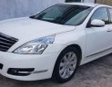 Nissan Teana 2010 - Gia đình bán Nissan Teana đời 2010, màu trắng