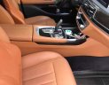 BMW i3 2016 - Bán ô tô BMW i3 đăng ký 2016, màu đen, ít sử dụng, giá tốt