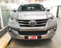 Toyota Fortuner 2016 - Bán Fortuner V 2017 xe nhập, máy xăng, số tự động, xe cá nhân, giảm đến 40tr cho khách thiện chí