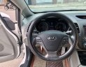 Kia K3   2.0 2015 - Cần bán xe Kia K3 2.0 sản xuất năm 2015, màu trắng xe gia đình