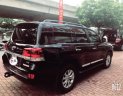 Toyota Land Cruiser 2016 - Bán Toyota Land Cruise VX 4.6, sản xuất và đăng ký cuối 2016, hóa đơn VAT 2,4 tỷ, xe siêu đẹp