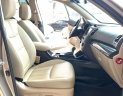 Kia Sorento   2017 - Cần bán Kia Sorento GATH 2.4AT model 2017 full option, màu vàng, xe đẹp, biển SG