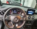 Mercedes-Benz GLA-Class 2018 - Bán xe Mercedes GLA250 2018, chạy lướt 4609 km giá cực rẻ