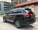 Mitsubishi Outlander 2018 - Bán Mitsubishi Outlander 2.4 CVT đời 2018, màu đen chính chủ