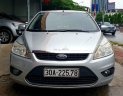 Ford Focus   2010 - Bán Ford Focus đời 2010, màu bạc, chính chủ 