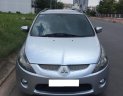 Mitsubishi Grandis 2006 - Gia đình cần bán Grandis 2006, số tự động, màu bạc