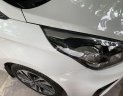 Kia Rondo   2018 - Bán Kia Rondo năm 2018, màu trắng, xe nhập 