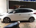 Kia Rondo   2017 - Cần bán xe Kia Rondo năm sản xuất 2017, màu trắng, số tự động