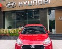 Hyundai Grand i10 1.2 AT   2019 - Bán Hyundai 1.2 AT sedan 2019, màu đỏ sẵn xe giao ngay, hỗ trợ trả góp lên đến 80%, chỉ 100tr nhận xe