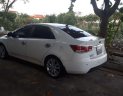 Kia Forte 2013 - Bán Kia Forte sản xuất năm 2013, màu trắng xe gia đình