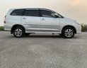 Toyota Innova 2015 - Bán Toyota Innova 2.0E năm 2015, màu bạc