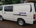 Toyota Hiace 2001 - Bán xe Toyota Hiace đời 2001, màu trắng, bán tải 6 chỗ