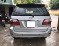 Toyota Fortuner V 2009 - Cần bán gấp Fortuner 9/2009 máy xăng full option