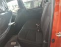 Toyota Hilux 2019 - Bán Toyota Hilux 2.4E (4x2) số sàn, màu trắng, bạc, màu cam giao ngay - Khuyến mãi tốt