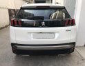 Peugeot 3008 2018 - Cần bán xe Peugeot 3008 sản xuất 2018 màu trắng