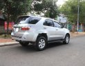 Toyota Fortuner   2009 - Bán Toyota Fortuner năm 2009, màu bạc, xe gia đình 