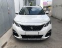 Peugeot 3008 2018 - Cần bán xe Peugeot 3008 sản xuất 2018 màu trắng