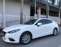 Mazda 3 2015 - Bán ô tô Mazda 3 Sedan 1.5L đời 2015, màu trắng