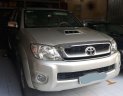 Toyota Hilux 2009 - Cần bán Toyota Hilux đời 2009, màu bạc, nhập khẩu  