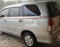 Toyota Innova 2010 - Bán Toyota Innova 2010, màu bạc  