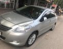 Toyota Vios   2010 - Bán Toyota Vios 2010, màu bạc, xe gia đình