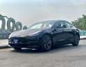 2018 - Cần bán Tesla 3 đời 2018, màu đen, xe nhập