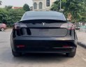 2018 - Cần bán Tesla 3 đời 2018, màu đen, xe nhập