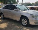 Toyota Camry   2004 - Bán ô tô Toyota Camry đời 2004, màu bạc 