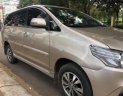 Toyota Innova E 2015 - Cần bán Toyota Innova E đời 2015, màu vàng cát