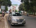 Toyota Innova E 2015 - Cần bán Toyota Innova E đời 2015, màu vàng cát