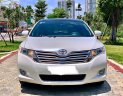 Toyota Venza 2009 - Cần bán gấp Toyota Venza năm sản xuất 2009, màu trắng, xe nhập