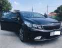 Kia Cerato 2017 - Bán ô tô Kia Cerato 2.0 AT đời 2017, màu đen, nhập khẩu