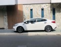 Kia K3 2014 - Bán Kia K3 sản xuất năm 2014, màu trắng, xe nhập xe gia đình, giá tốt