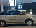 Toyota Innova E 2013 - Xe Toyota Innova E 2013, màu bạc xe gia đình