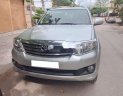 Toyota Fortuner 2012 - Cần bán Toyota Fortuner năm sản xuất 2012, màu bạc chính chủ, giá tốt