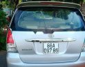 Toyota Innova 2006 - Cần bán lại xe Toyota Innova năm sản xuất 2006, màu bạc, nhập khẩu nguyên chiếc giá cạnh tranh